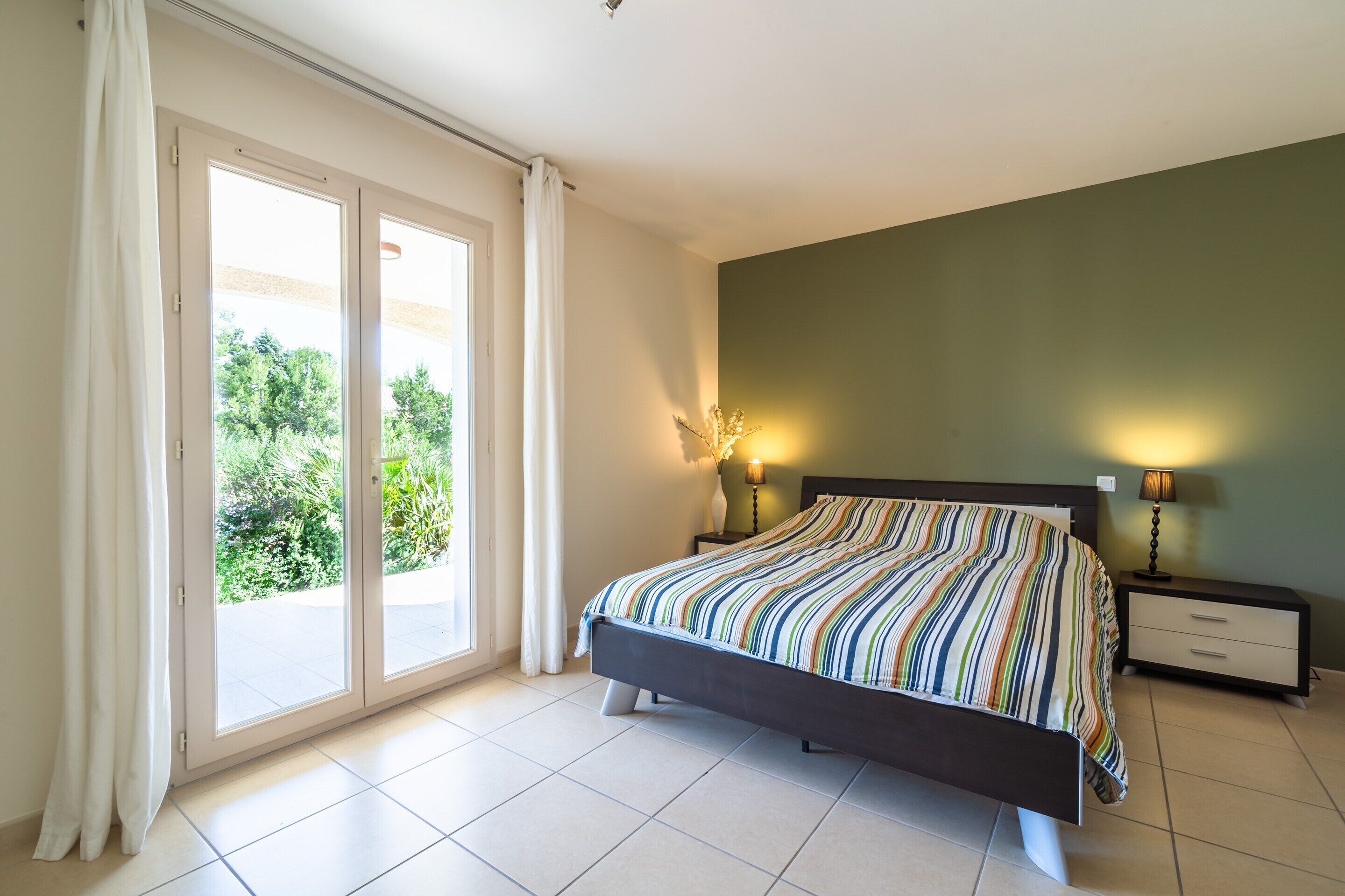 Villa | 3 bedrooms, bed sheets