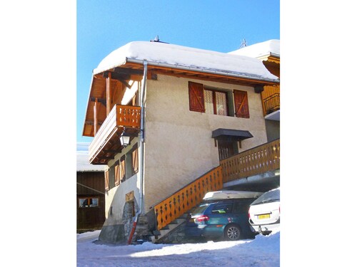 Nice Chalet in Champagny-en-vanoise Near Ski Area