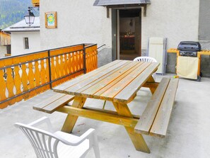 Balcony - Nice Chalet in Champagny-en-vanoise Near Ski Area (Champagny-en-Vanoise)