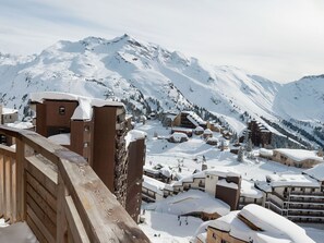 Exterior - Residence With Sauna and Bath House Right on the Slopes of Les Portes du Soleil (Morzine)