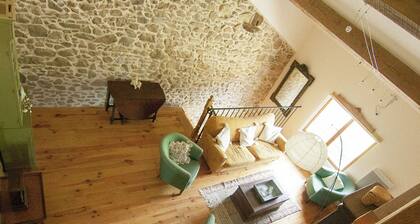 Cottage in Dordogne With Accessible Terrace