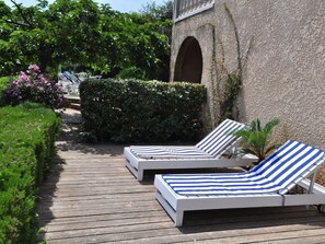 Unclassified image, 2 of 36, button - A Tastefully Furnished Villa With Private Pool, 8 km From the Mediterranean Sea (La Londe-les-Maures)