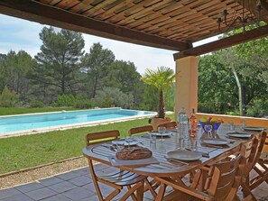 Villa | Balcony - Captivating Villa in Fayence With Swimming Pool (Fayence)