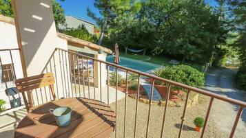 Villa | Balcony