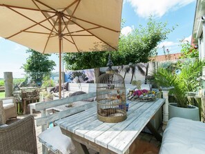 House | Balcony - Alluring Holiday Home in 't Zand With Terrace and Garden (t Zand)