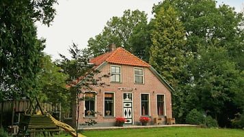 House | Exterior