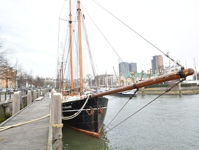 Lovely Boat in Rotterdam With Private Terrace