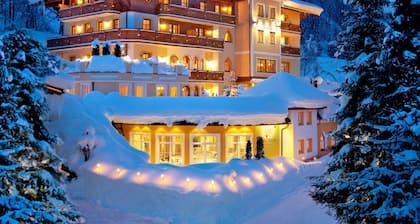 Apartment in Kleinarl Near Ski Slopes