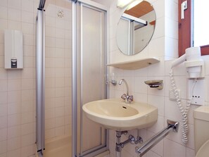 Bathroom - Hilltop Apartment in Kleinarl Austria near Ski Area (Kleinarl)