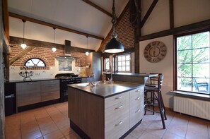 Casa | Cocina privada | Trona infantil