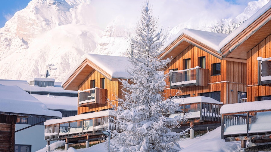 Chalet by the ski Lift With Balcony and Sauna