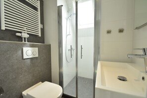 House | Bathroom