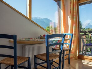 Apartment | Dining - Spacious Apartment in Hermagor near Nassfeld-Pressegger (Hermagor-Pressegger See)