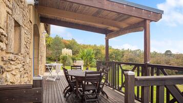 House | Balcony