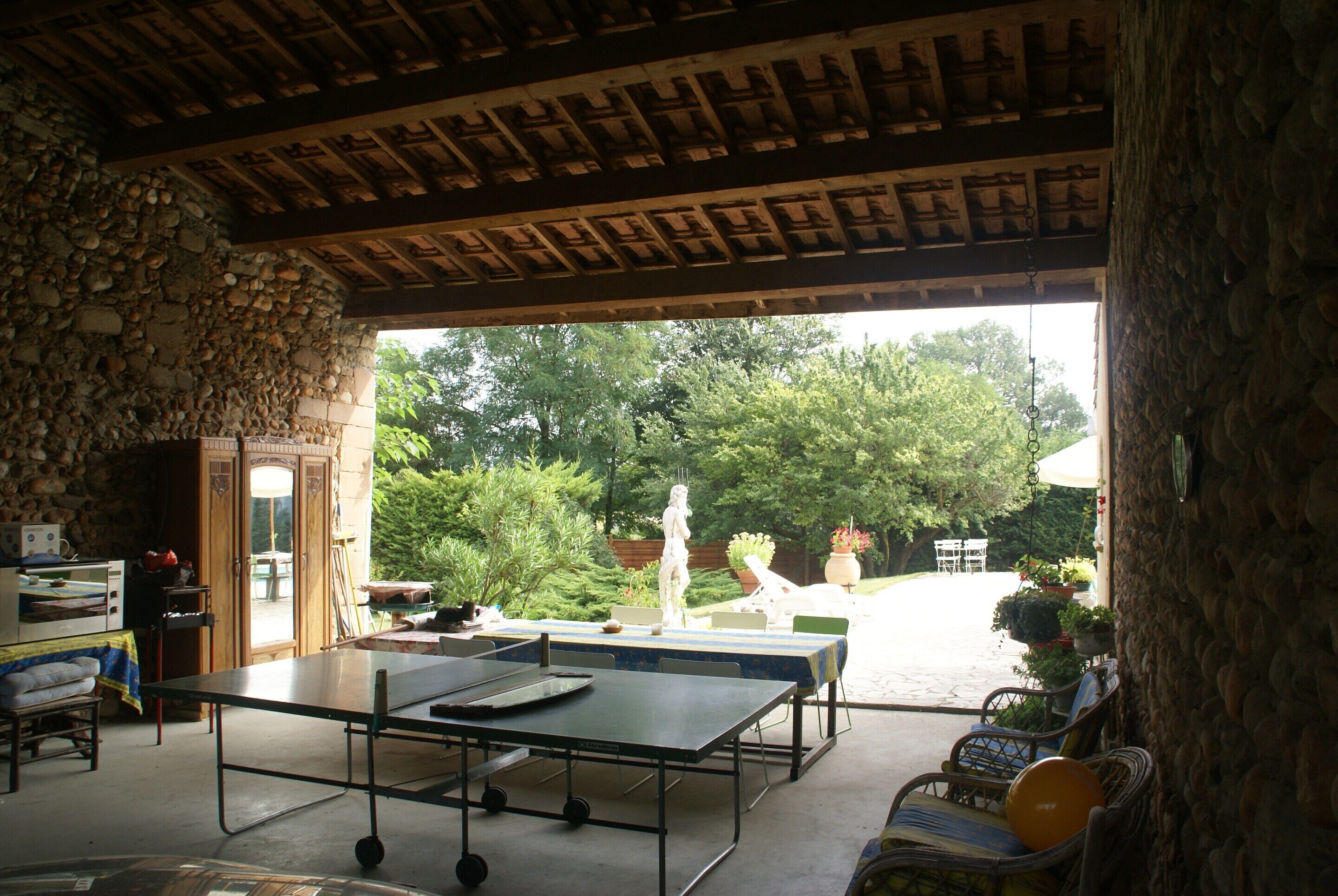 House | Game room