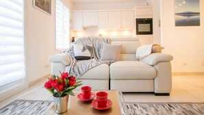 Unclassified image, 5 of 20, button - Classy Apartment in Bayeux With Heating Facility (Bayeux)