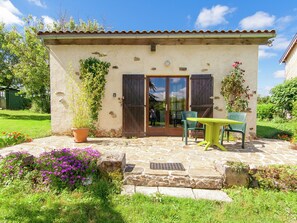Balcony - Stylish Cottage in Savignac-lédrier With Terrace (Saint-Mesmin)