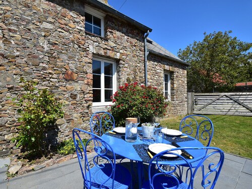 Spacious Holiday Home in Saint-germain-sur-ay With Terrace