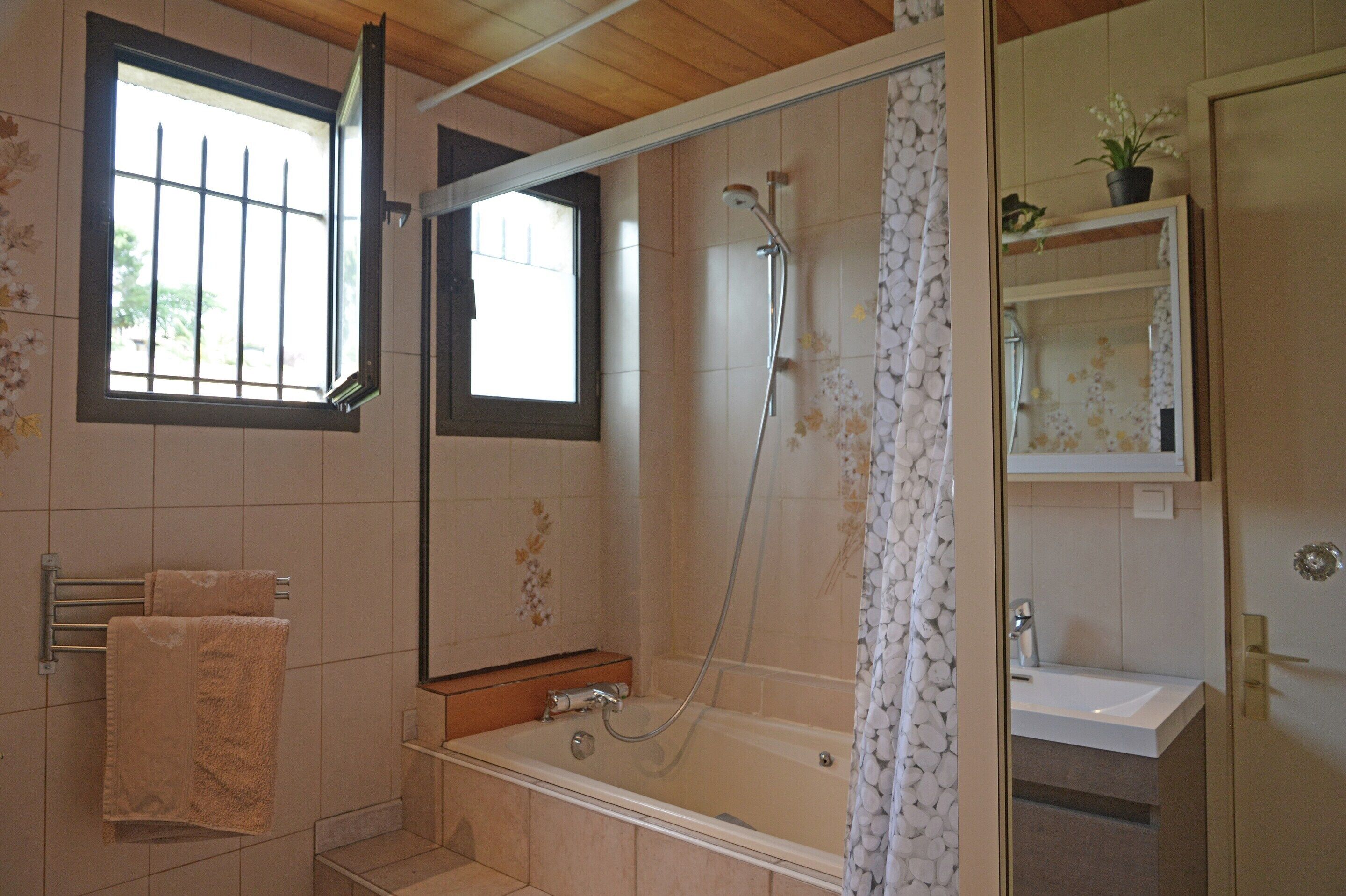 Villa | Bathroom | Shower