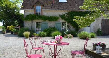 Holiday Home in Chilleurs Near Chateau