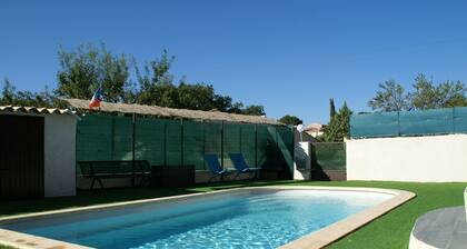 Child-friendly Holiday Home With Many Facilities in Aix-en Provence
