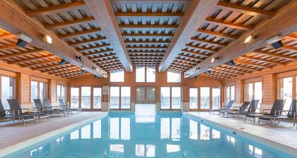 Authentic Apartment Located in the Center of Les Arcs 1950