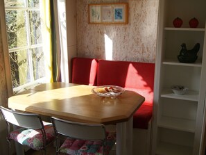 Dining - Charming Holiday Home in Veere Near Forest (Veere)