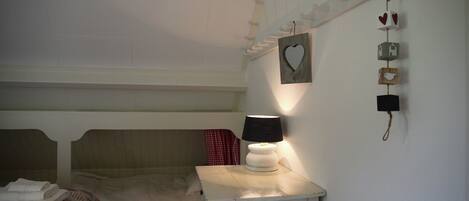 Casa | 5 camere, con arredamento individuale, ferro/asse da stiro, lenzuola