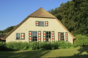 House | Exterior - Peaceful Farmhouse in Doorn near Forest (Doorn)