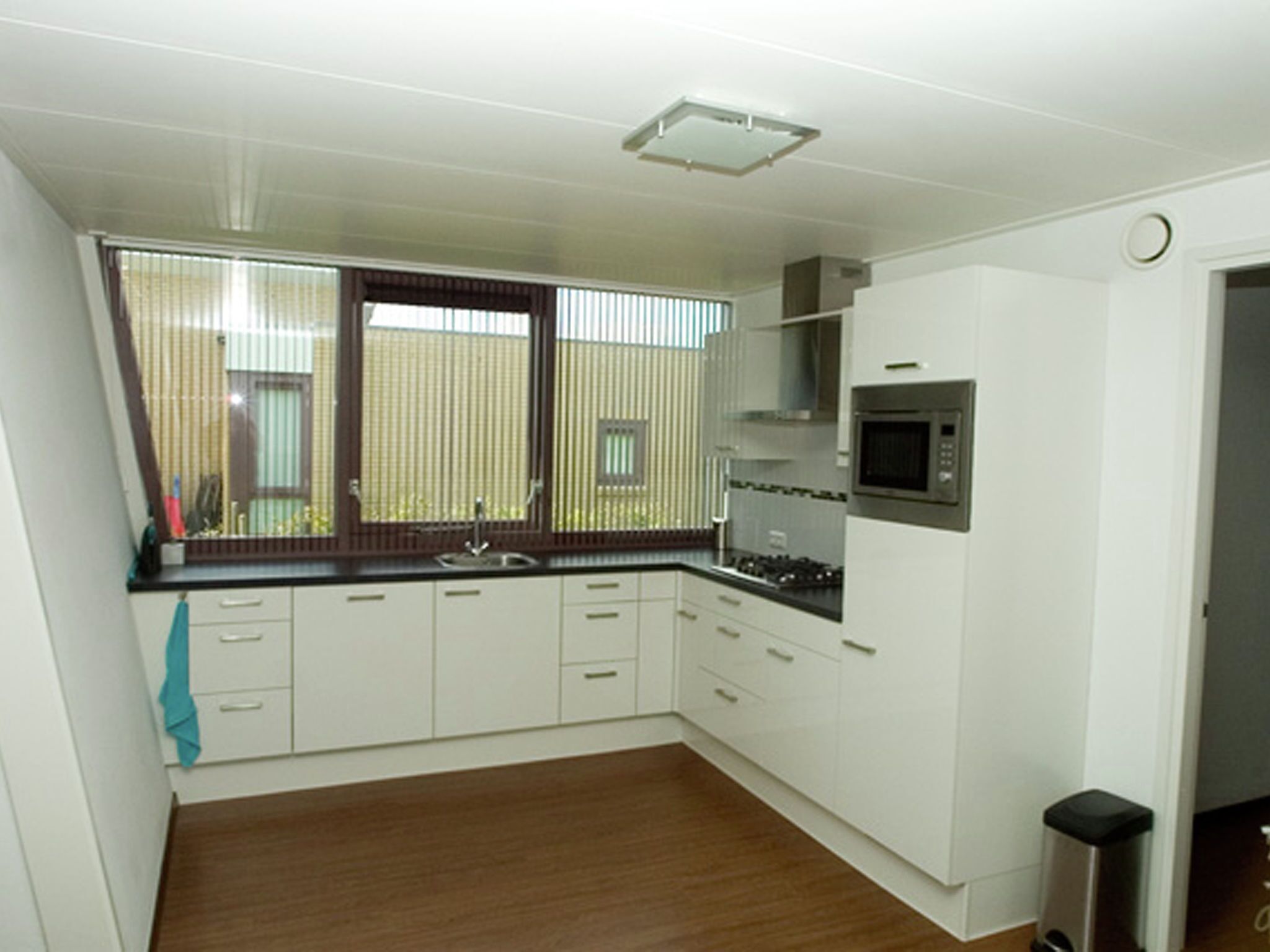 Casa | Cocina privada | Refrigerador, microondas y lavavajillas 