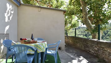Vila | Balkon