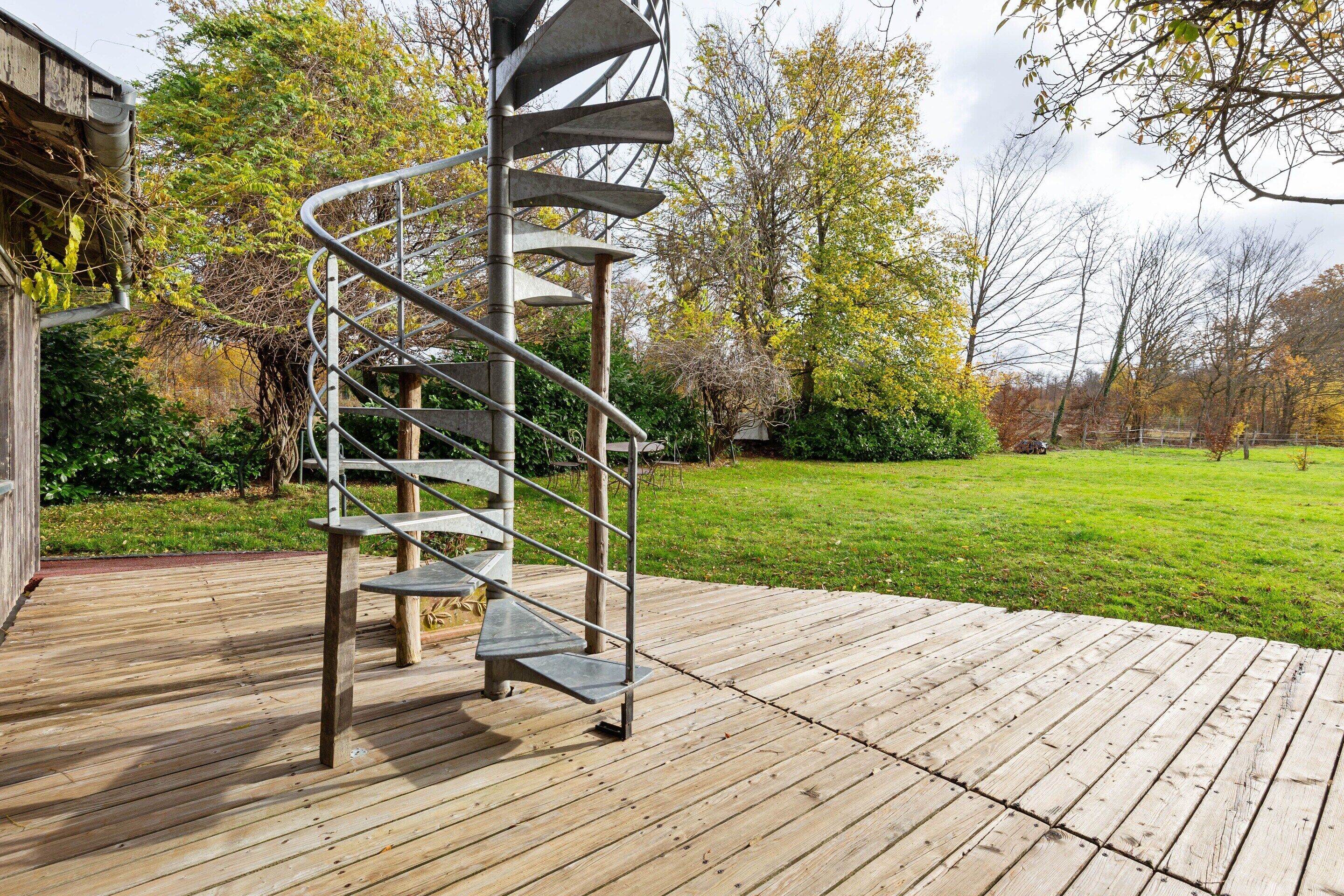 House | Property grounds