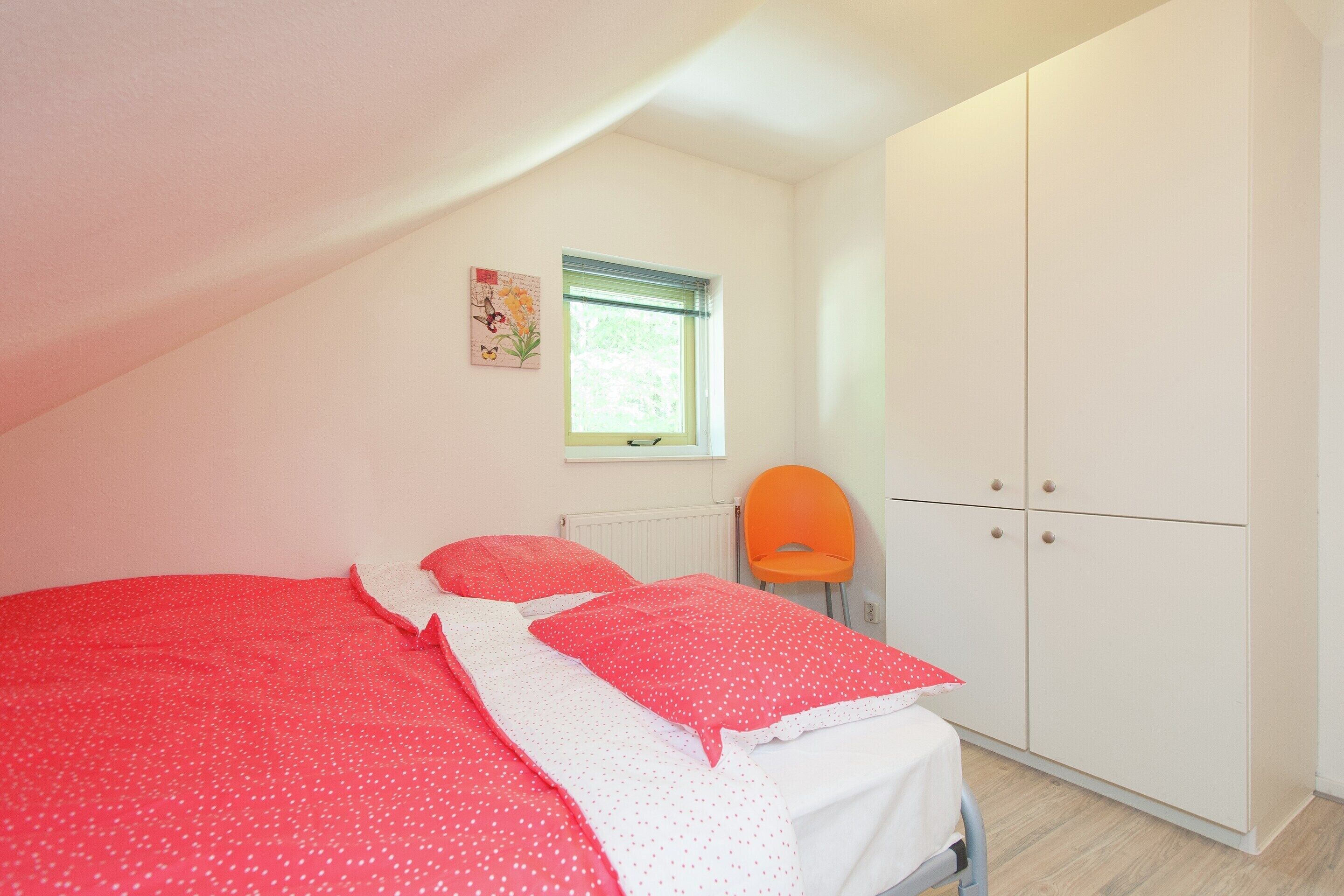 House | 4 bedrooms, individually furnished