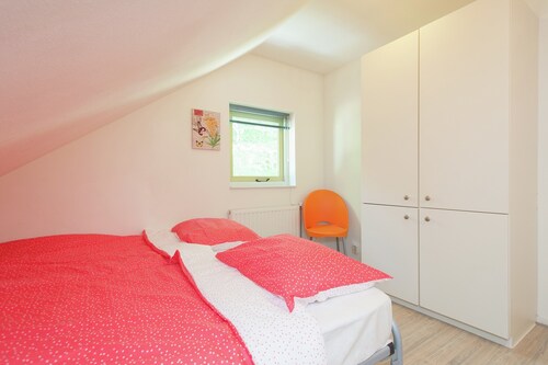 Superb Villa in the Woods of Gaasterland With Wifi and Fireplace