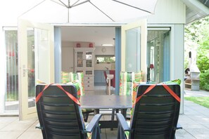House | Balcony - Superb Villa in the Woods of Gaasterland With Wifi and Fireplace (Oudemirdum)