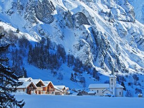 Exterior - Luxury Chalet in Champagny-en-vanoise With Balcony (Champagny-en-Vanoise)