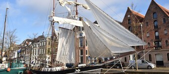 Comfortable Boat in Groningen With Barbecue