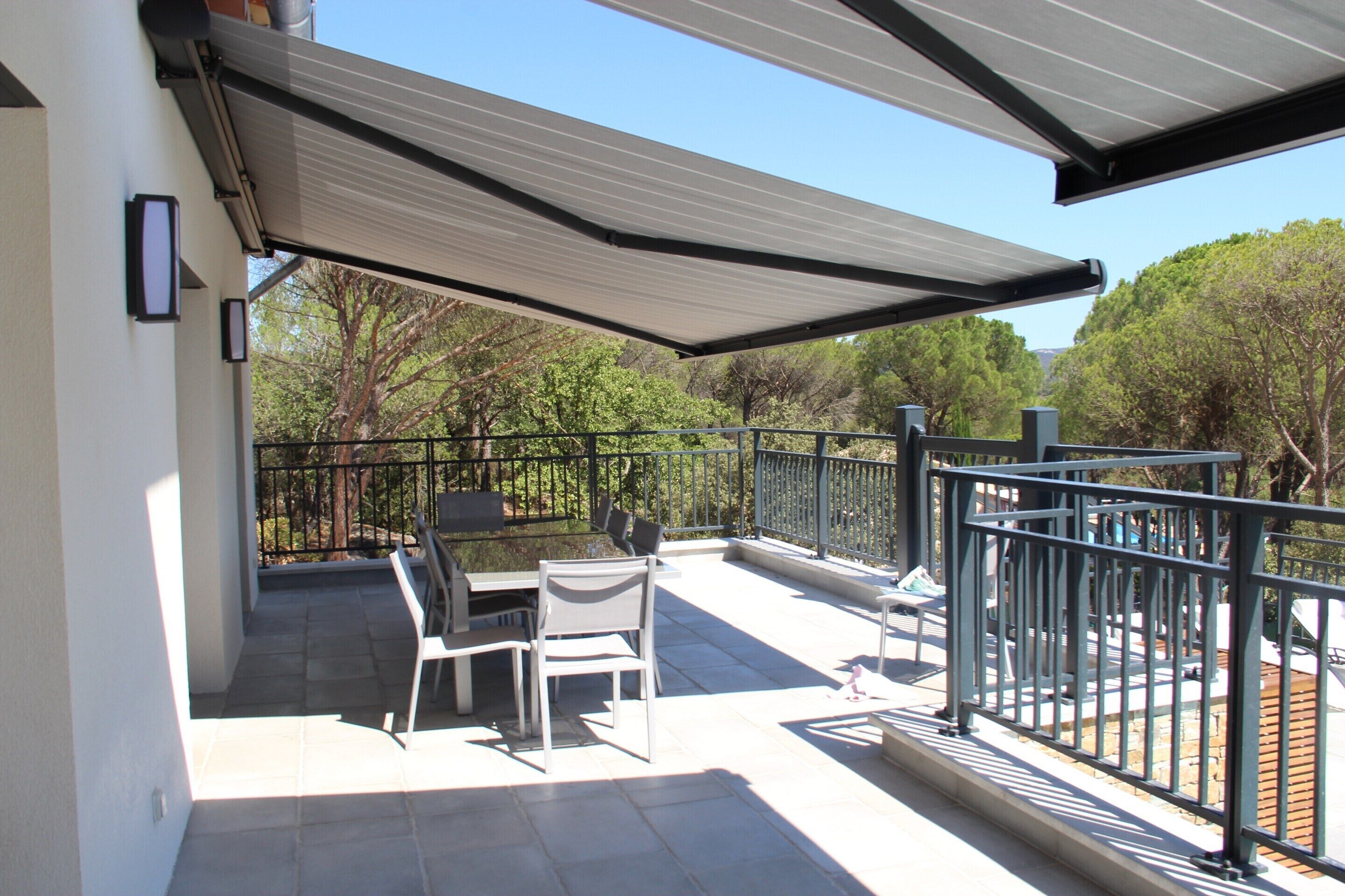 Villa | Balcony