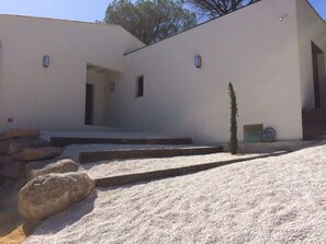 Villa | Exterior - Villa in Vidauban With Private Pool (Vidauban)