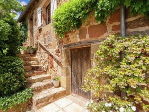 Exterior - Peaceful Stay With Pool (Badefols-d'Ans)