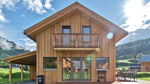 Exterior - Lovely Chalet With Whirlpool (Murau)