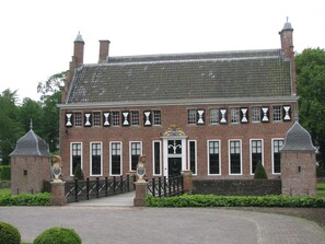 Exterior - Quaint Holiday Home in Warffum With Garden (Warffum)