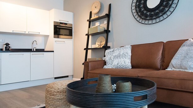 Apartment | Living room - Sun-drenched Beachside Apartment in Scheveningen (The Hague)