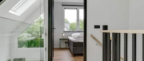 3 bedrooms, individually furnished, bed sheets