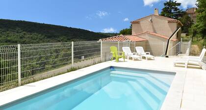 Pleasing Villa in Artignosc-sur-verdon With Swimming Pool