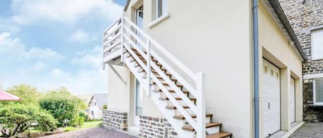 Apartment | Exterior