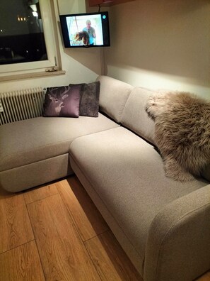 Living room - Cozy Apartment near Ski Area in Maria Alm (Maria Alm am Steinernen Meer)