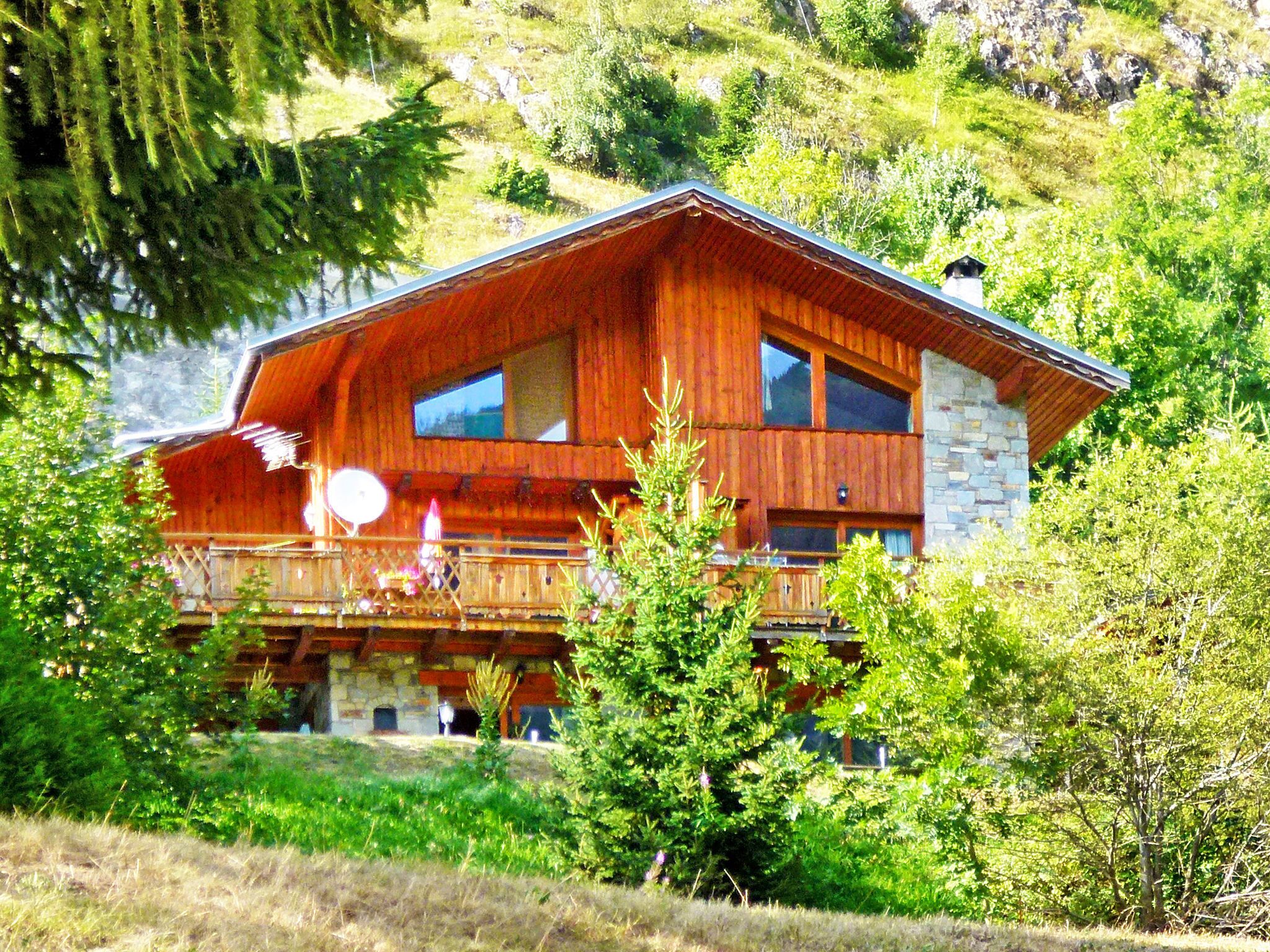 Chalet | Exterior
