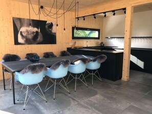 Chalet | Dining