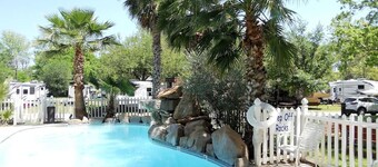 PrivateDeck* Boat Slip Included**StepsfromLake!